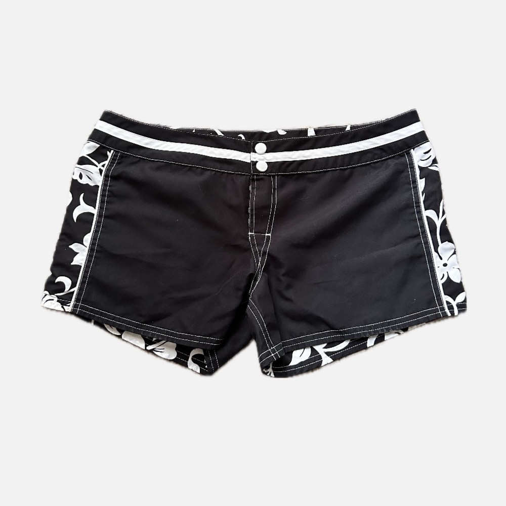 Size 6 Black Floral Women's Swim Shorts